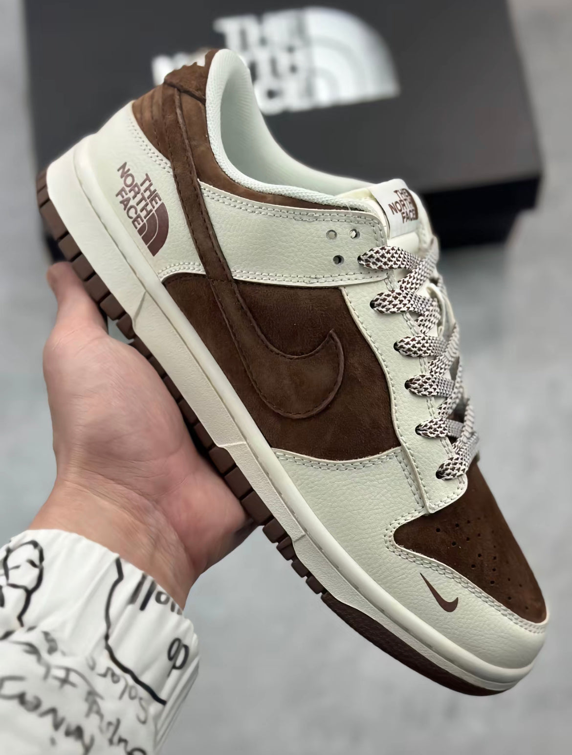 Selected Variant Image