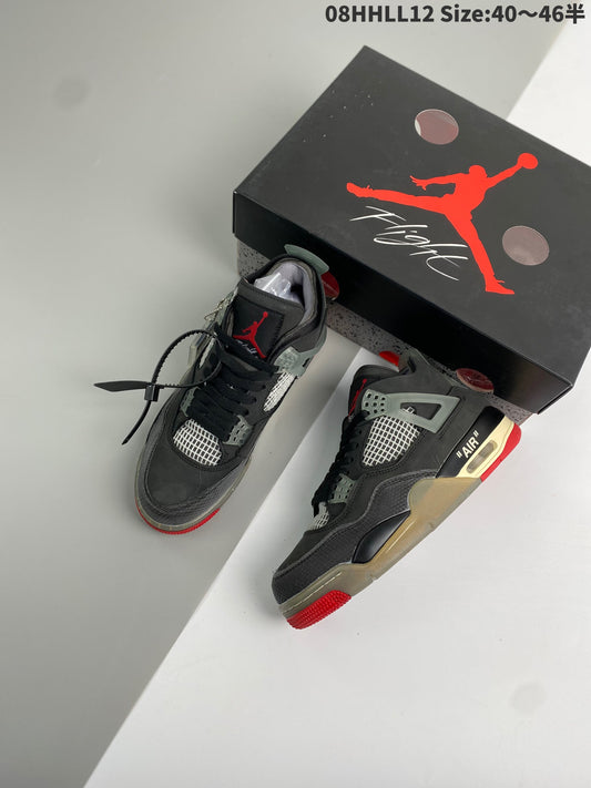 AIR JORDAN 4