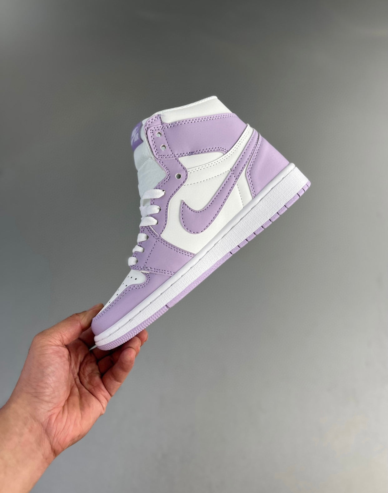 AIR “Jordan 1”