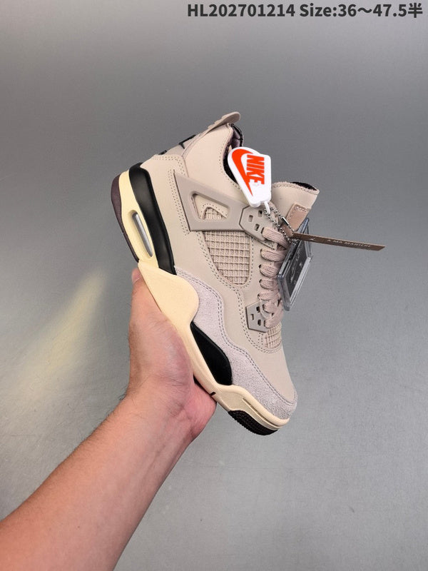 AIR JORDAN 4