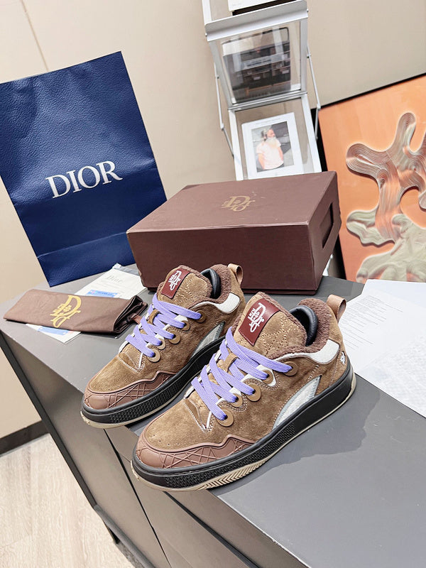 DIOR