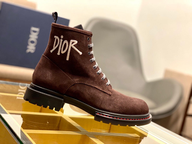 DIOR