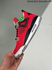 AIR JORDAN 4