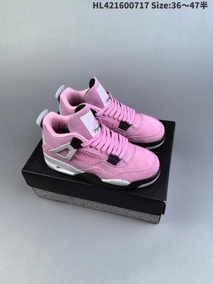 AIR JORDAN 4