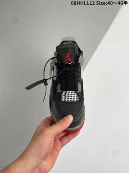 AIR JORDAN 4