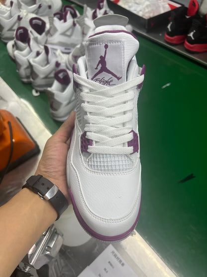 AIR JORDAN 4