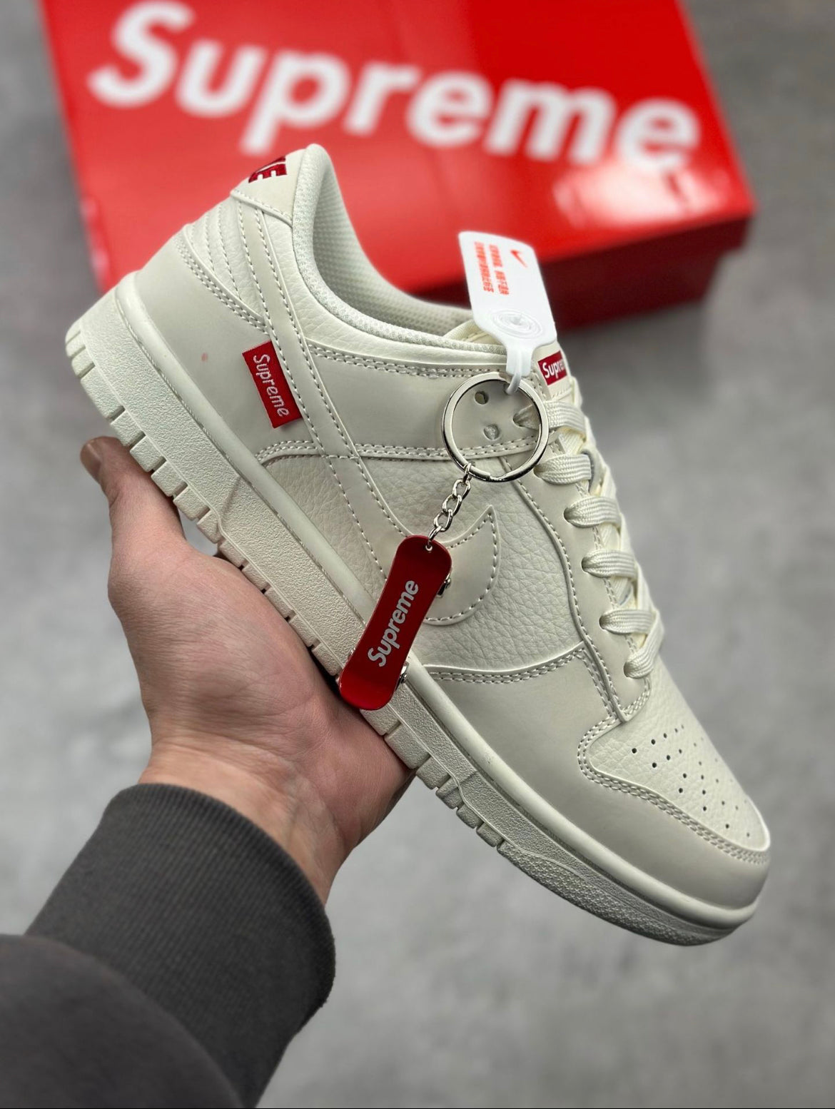 Selected Variant Image