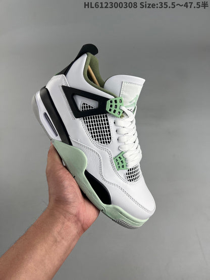 AIR JORDAN 4