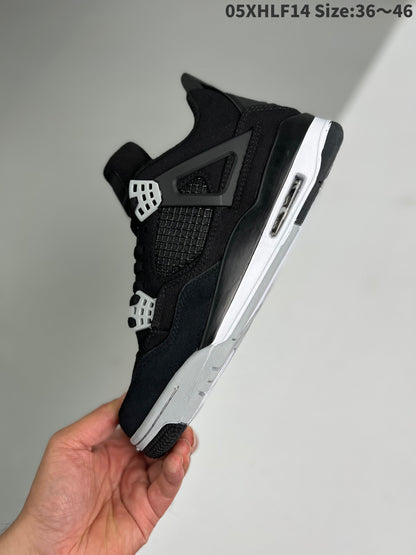 AIR JORDAN 4