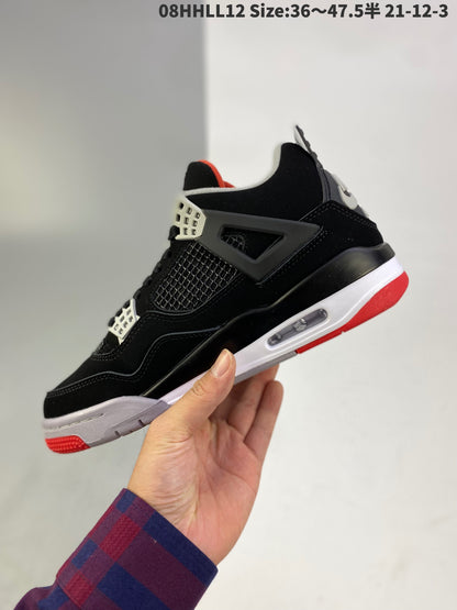 AIR JORDAN 4