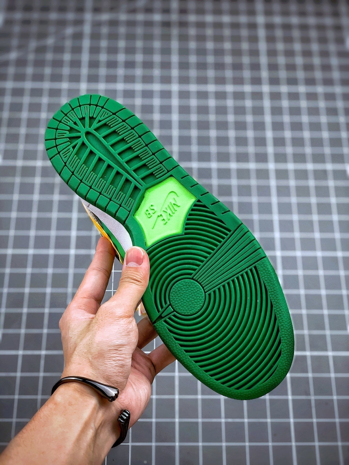 NIKE DUNK LOW SB BEN & JERRY’S CHUNCKY DUNKY