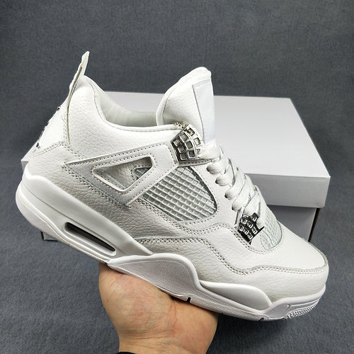 AIR JORDAN 4