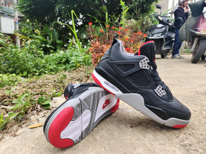 AIR JORDAN 4