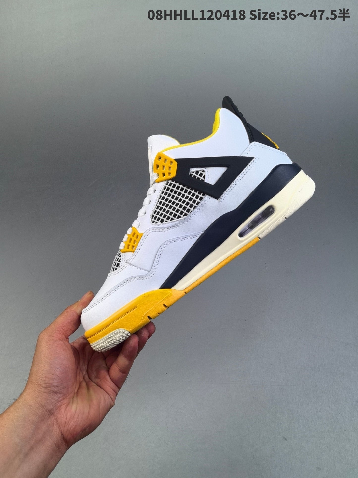 AIR JORDAN 4