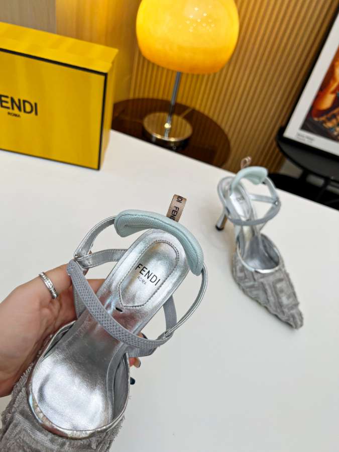 FENDI SHOES
